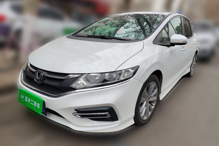 Used Honda Jade 2017 1.8L automatic Comfort version 5 seats
