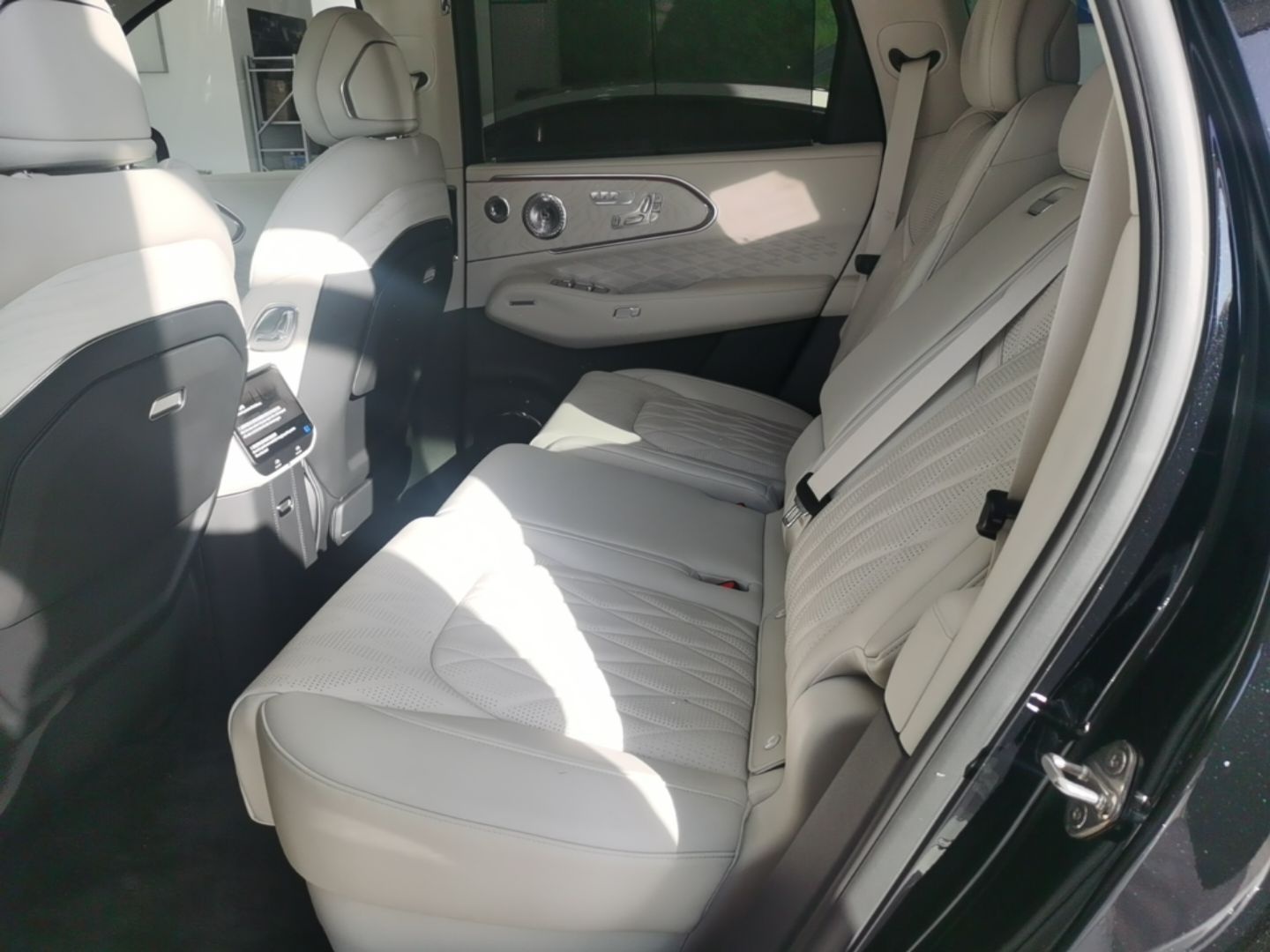 Zeekr 8X 2026 Ultra+ Edition 55kWh — снимка 20