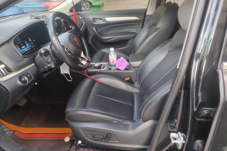 Used Roewe i6 New Energy 2017 45T Hybrid Connect & Smart Enjoyment Edition
