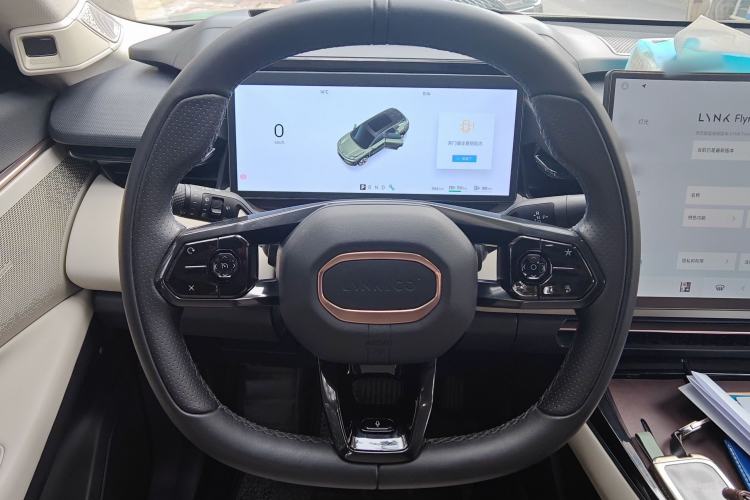 Used Lynk & Co 08 EM-P 2023 245km Ultra-Long Range Halo