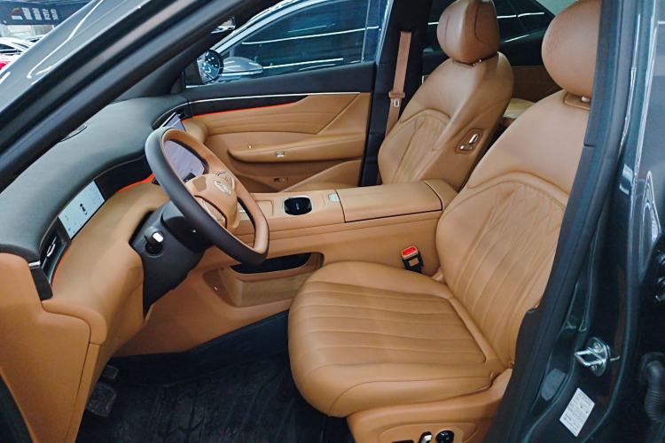 Used Dongfeng Aeolus Aeolus L8 2025 Model 185KM Dream Edition
