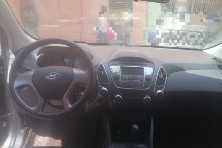 Used Hyundai ix35 2015 2.0L Automatic 2WD Comfort Edition China IV Standard
