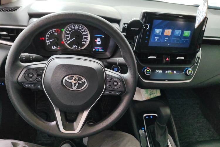 Used Toyota Levin 2023 2.0L Leading Edition Center Console