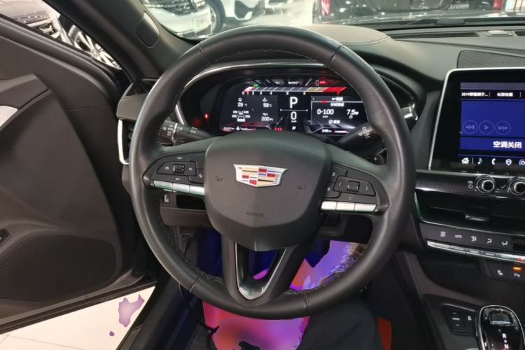 Used Cadillac CT5 2021 Revised 28T Luxury Version Steering Wheel