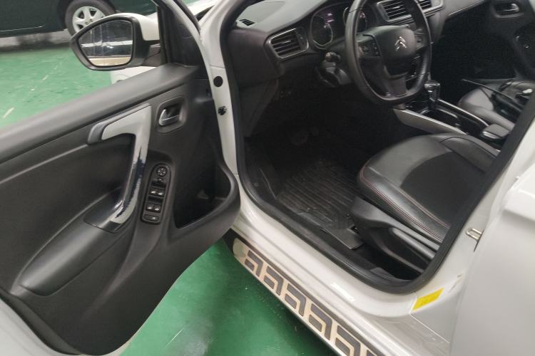 Used Citroen C3-XR 2015 1.6L Automatic Pioneer Model Driver Seat