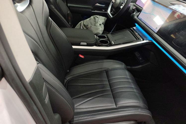 Used XPeng G9 2022 702 Pro Right Front Seat