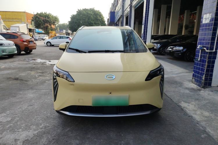 Used AION Y 2023 Plus 610 Smart Edition Ternary Lithium Front