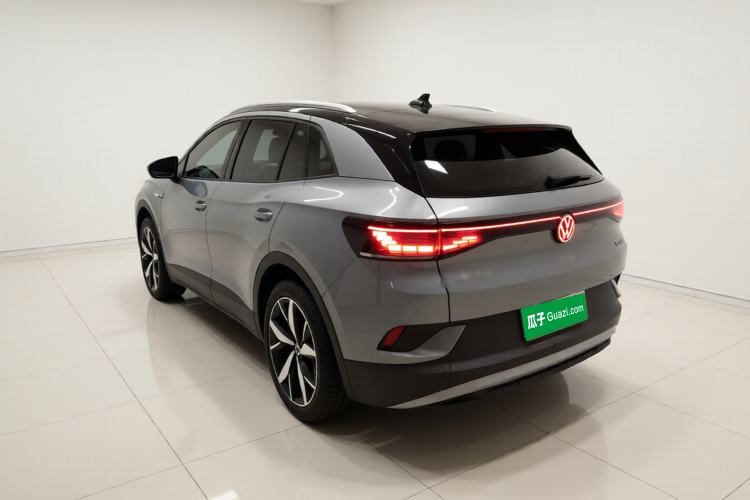 Used Volkswagen ID.4 CROZZ 2021 Long-Range Lite PRO Two-Wheel Drive Version