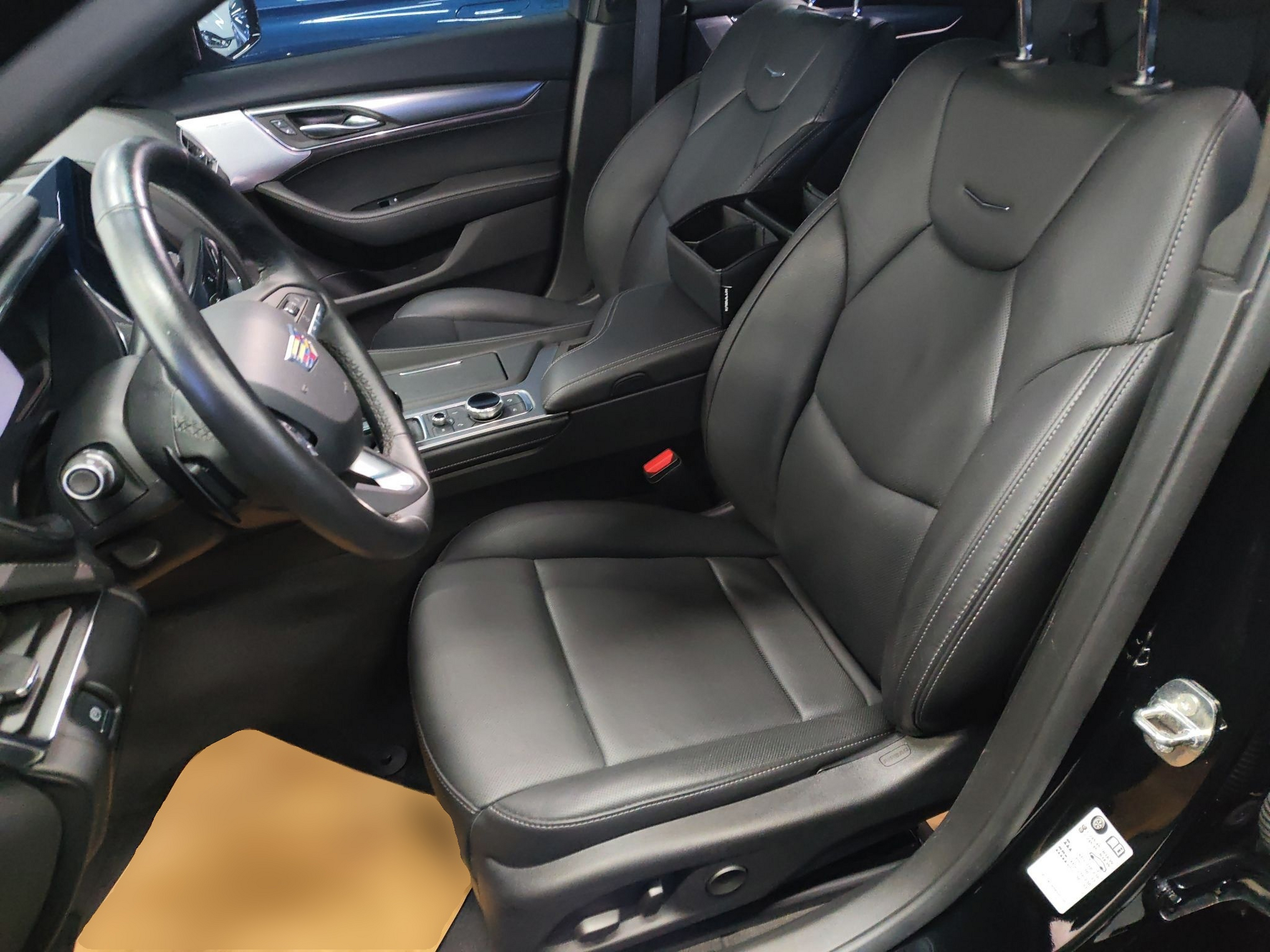 Interior delantero