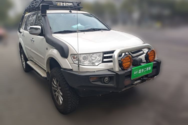 Used Mitsubishi Pajero Sport 2013 3.0L Automatic 4x4 Executive Edition