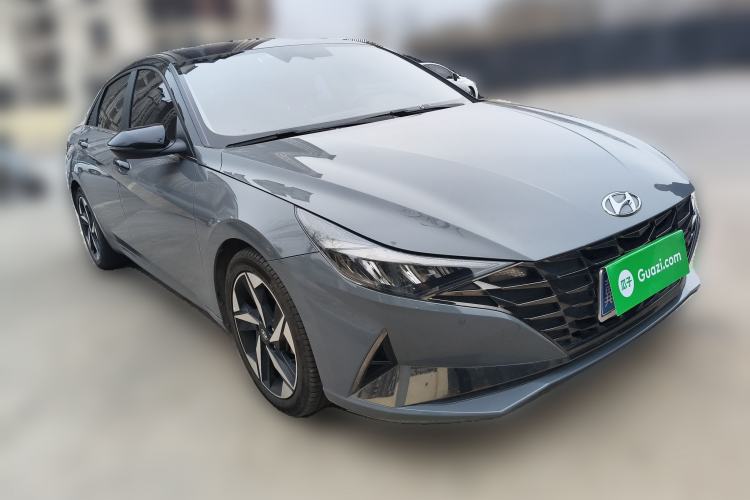 Used Hyundai Elantra 2021 1.5L CVT LUX Prestige Edition
