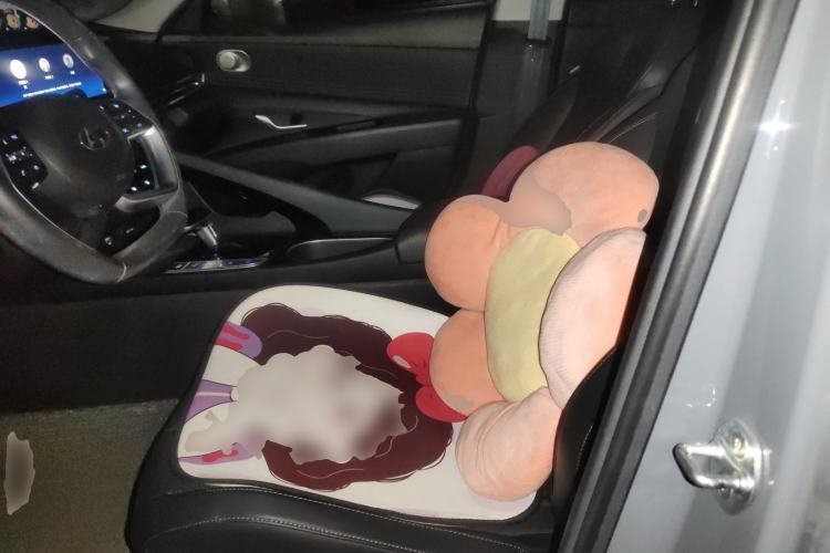 Used Hyundai Elantra 2022 1.5L CVT LUX Prestige Edition