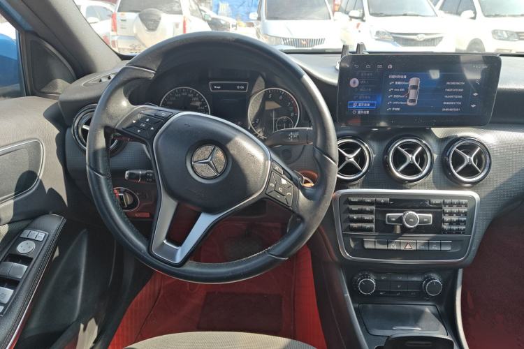 Used Mercedes-Benz A-Class 2013 A 180 Fashion Model Steering Wheel