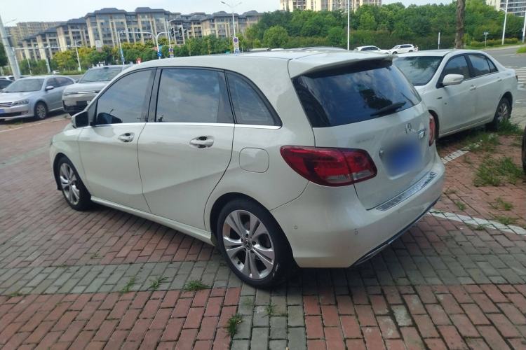 Used Mercedes-Benz B-Class 2017 B 200 Sport Edition
