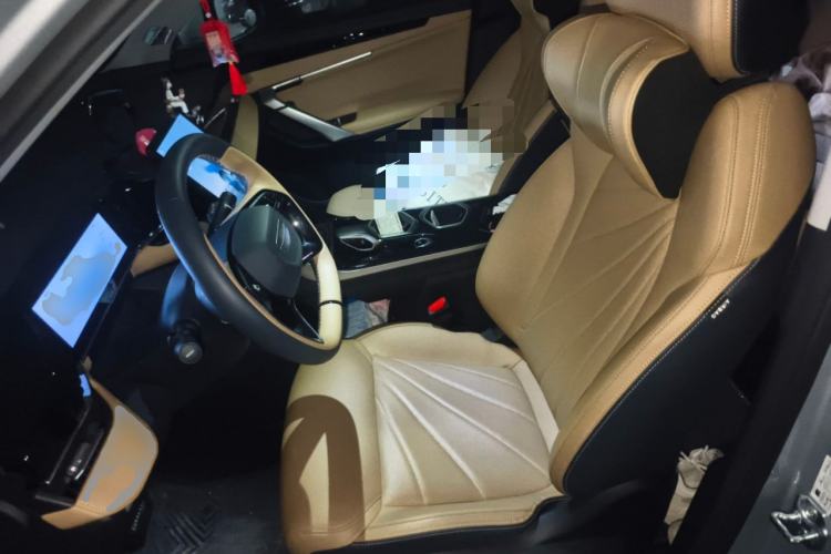 Used Geely Auto FX11 2023 1.5TD DCT Prestige Edition
