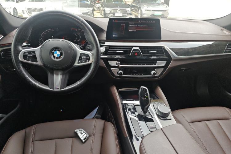Used BMW 5 Series 2020 525Li M Sport Package
