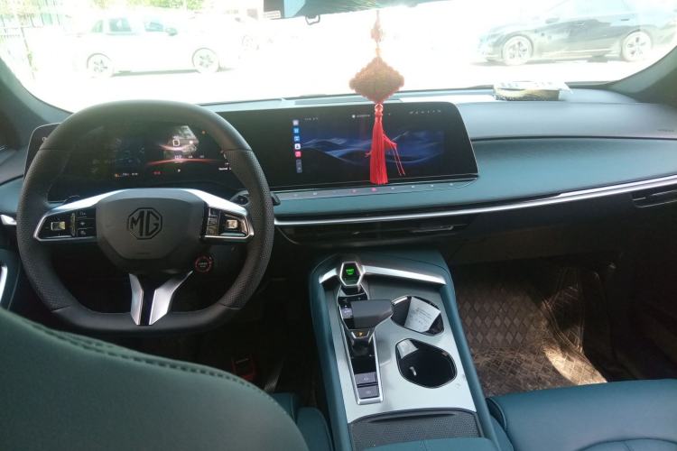 Used MG 7 2025 1.5T 300 DCT Elegant Edition
