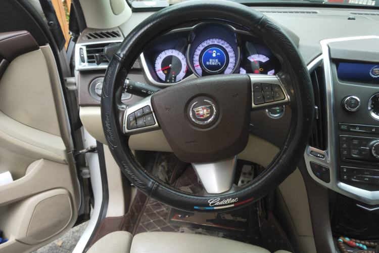 Used Cadillac SRX 2012 3.0L Elite Edition Steering Wheel
