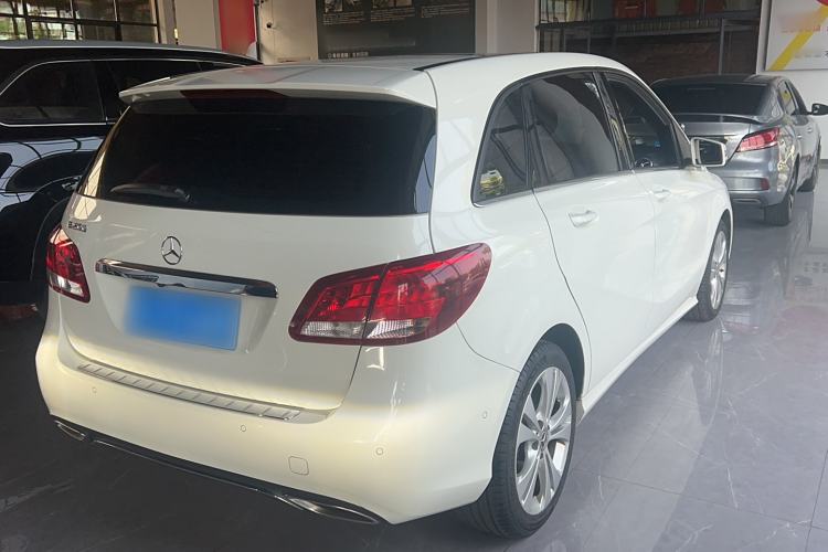 Used Mercedes-Benz B-Class 2017 B 200 Sport Edition