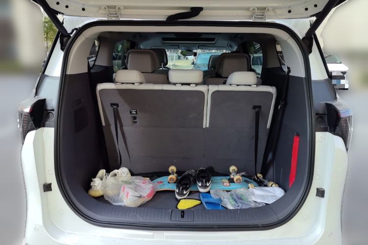 Used Buick GL8 2025 Lu Zun Smart Enjoyment Edition