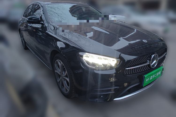 Used Mercedes-Benz E-Class 2022 E 300 L Sporty and Stylish Model Front Right 45 Deg