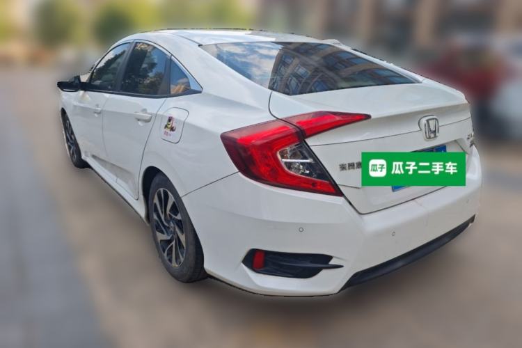 Used Honda Civic 2016 220TURBO Manual Luxury Edition
