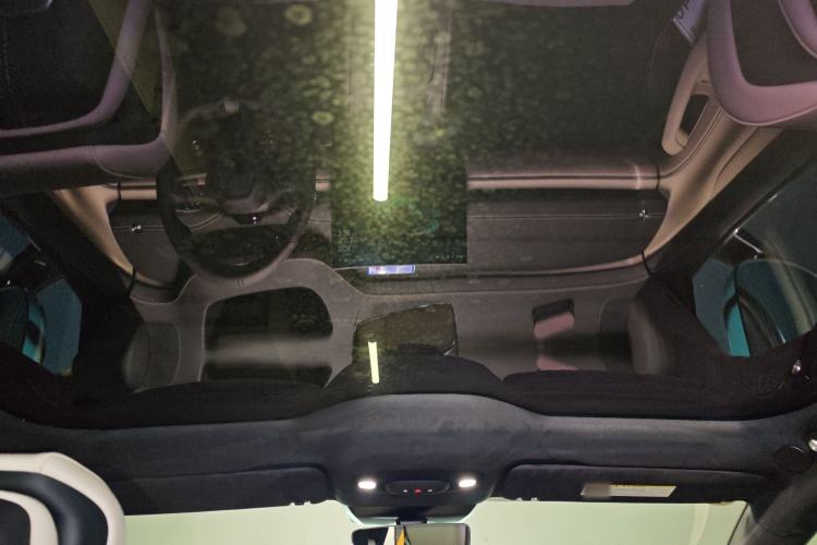 Used Xiaomi Auto SU7 2024 Four-Wheel Drive Ultra-Long Range Advanced Intelligent Driving Max Edition Headliner