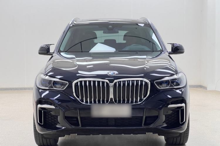 Used BMW X5 2022 Restyled xDrive 30Li Luxury Version M Sport Package
