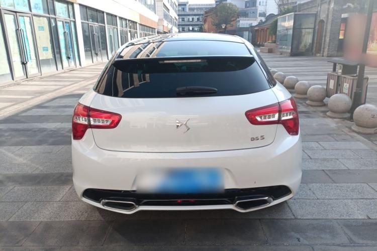 Used DS 5 2015 1.6T Elegant Edition THP160