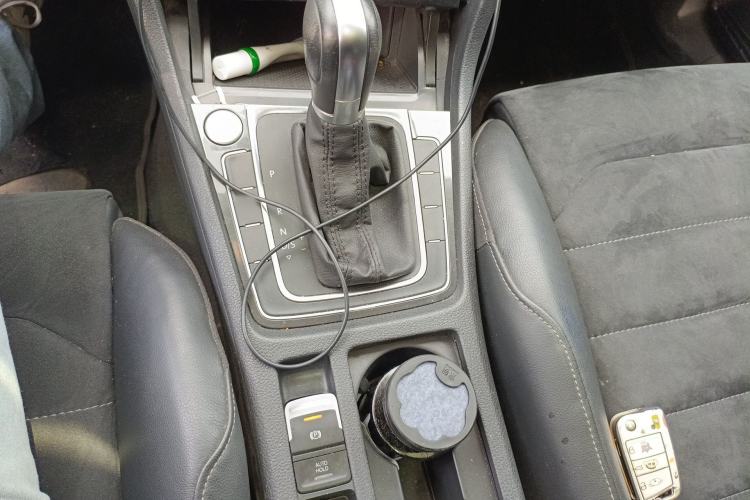 Used Volkswagen Golf 2019 280TSI DSG Luxury Version China VI Standard Gear Lever