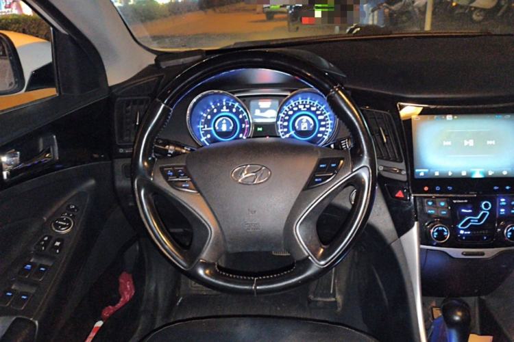 Used Hyundai Sonata 2015 Classic 2.4L Automatic Leading Edition China IV Standard