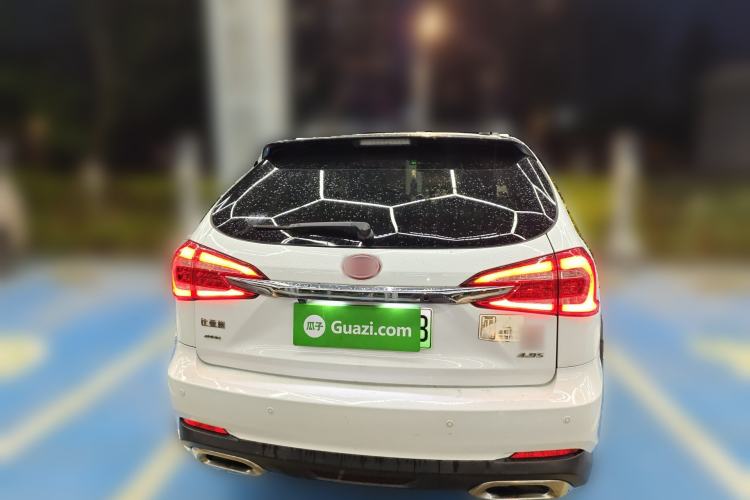 Used BYD Tang New Energy 2015 2.0T Four-Wheel-Drive Flagship Model
