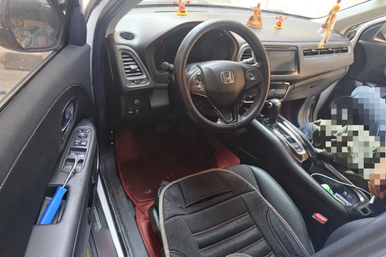 Used Honda Vezel 2015 1.8L CVT 2WD Luxury Model