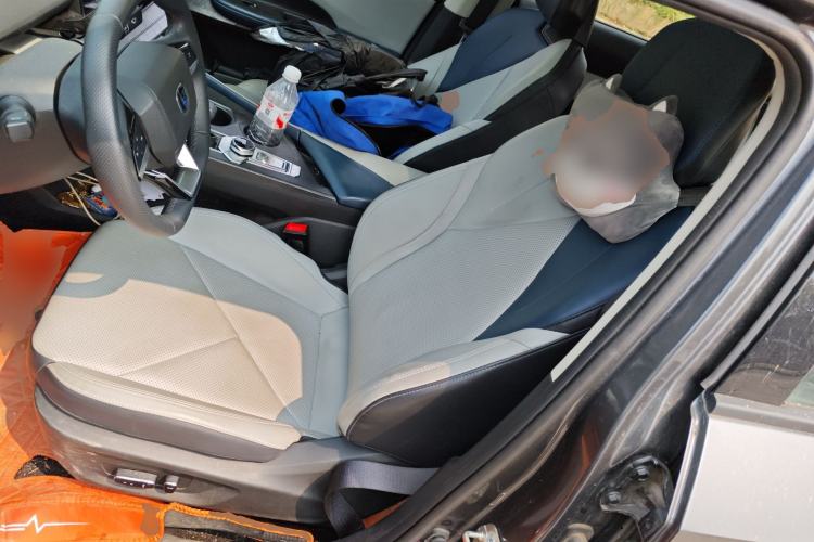 Used CHANGAN UNI-V iDD 2023 ZhiDian iDD 1.5T 113km Smart & Fun Version