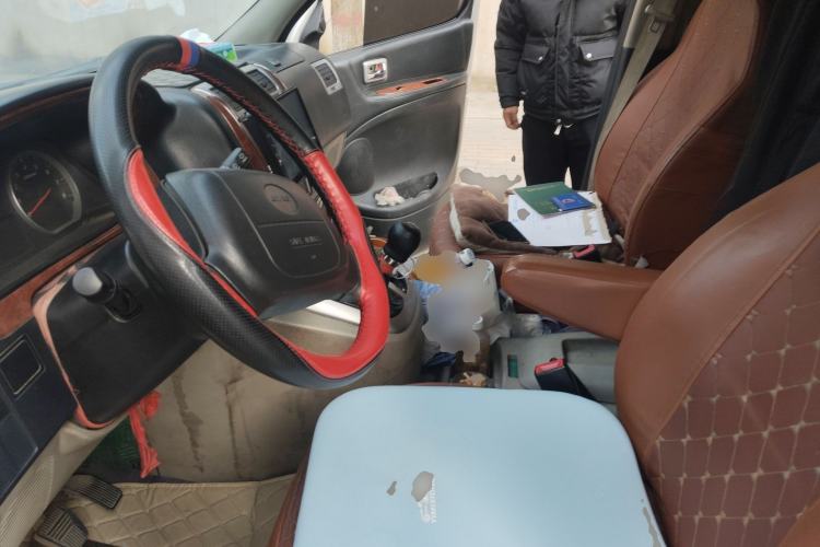 Used Jinbei Grace 2015 2.0L Classic Edition Standard Model Long Wheelbase 7/9 Seats
