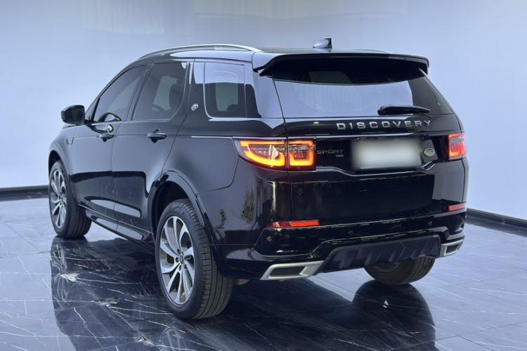 Used Land Rover Discovery Sport 2022 249 PS R-Dynamic S Performance Edition 5 Seats Exterior 4