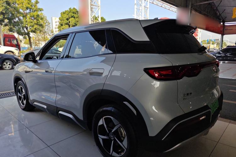 Used BYD Yuan UP 2024 401KM Leading Edition