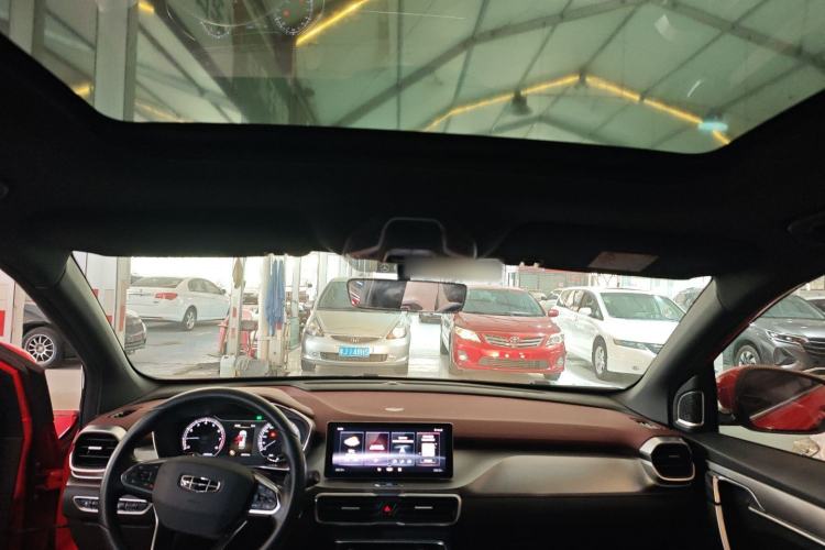 Used Geely Auto Coolray 2020 Facelift 240T DCT Hunter
