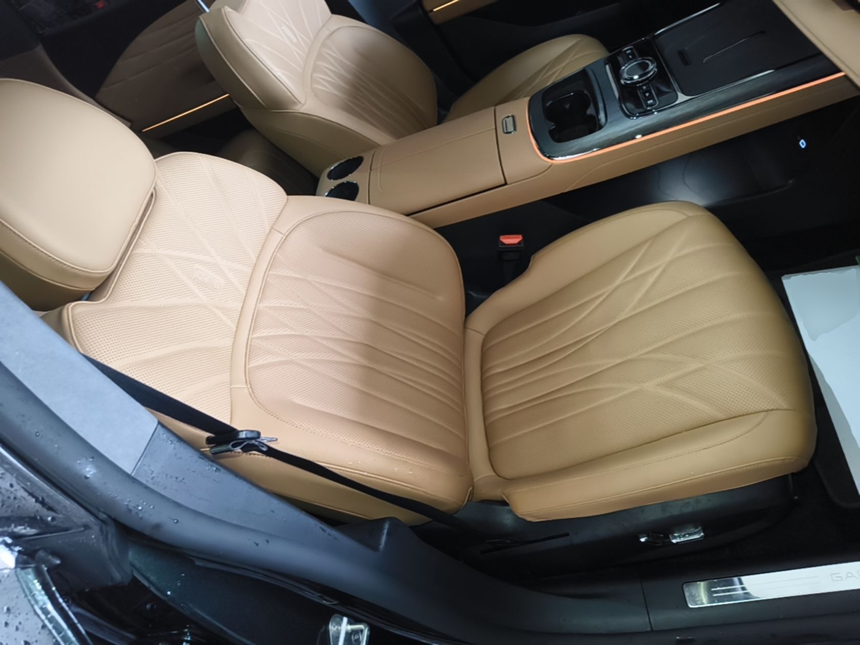 Geely Galaxy 8 2025 130km EM-P Starship Edition — снимка 19