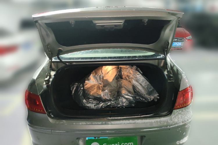 Used Peugeot 408 2013 1.6L Automatic Comfort Edition Trunk