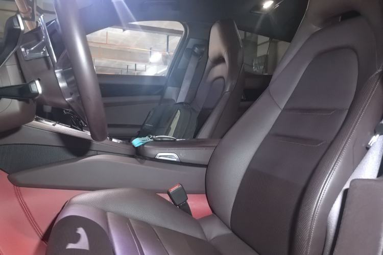 Used Porsche Panamera 2017 Panamera 4 E-Hybrid Executive Long Wheelbase 2.9T Left Front Seat