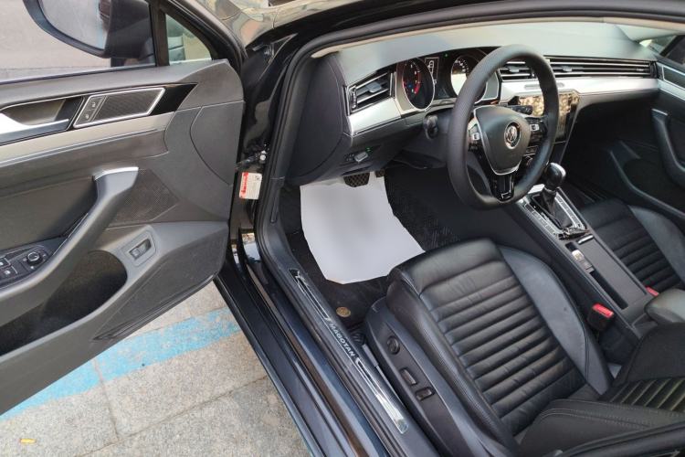 Used Volkswagen Magotan 2018 330TSI DSG Advanced Model