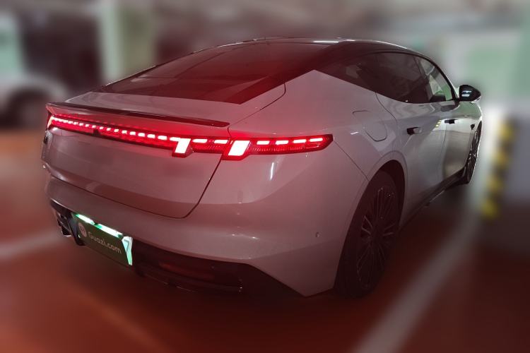 Used Lynk & Co Lynk & Co 10 EM-P 2025 Model 240 Four-Wheel Drive Ultra