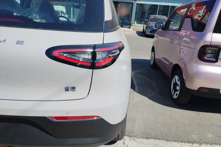 Used Geely Galaxy Geome 2026 Model 410km Carefree Edition Right Rear Taillight