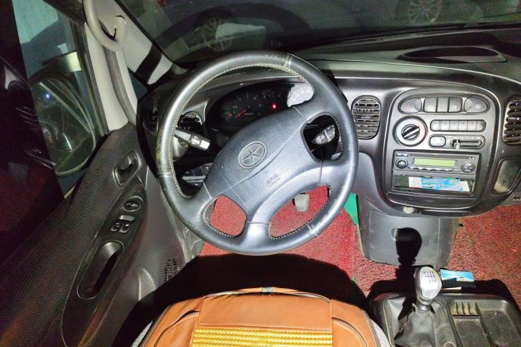 Used JAC Refine M5 2012 1.9T Diesel Manual Business Edition