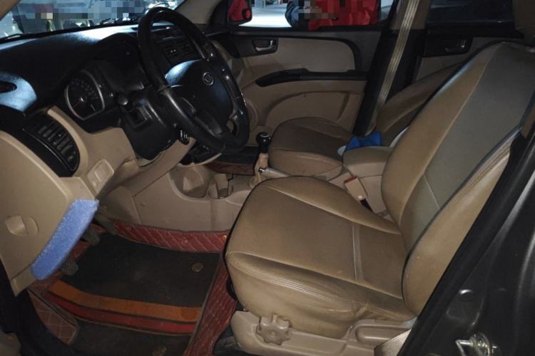 Used Kia Sportage 2013 2.0L Manual Two-Wheel Drive GL Trim
