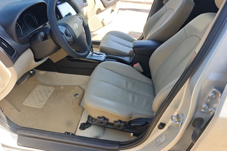 Used Hyundai Celesta 2011 1.8L Automatic Luxury Model
