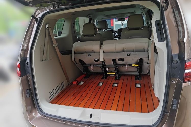 Used Buick GL8 2020 Land Business Class 652T Premium Model Trunk