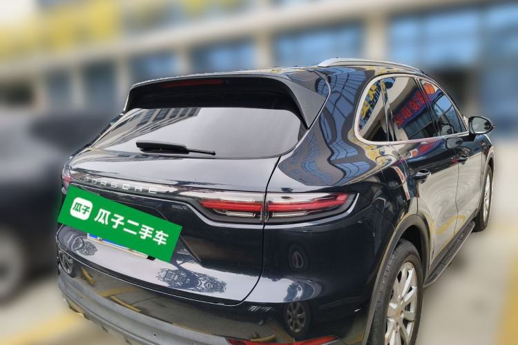 Used Porsche Cayenne 2018 Cayenne 3.0T Rear Right 45 Deg