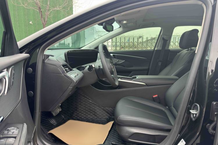 Used Buick LaCrosse 2025 28T Platinum Edition
